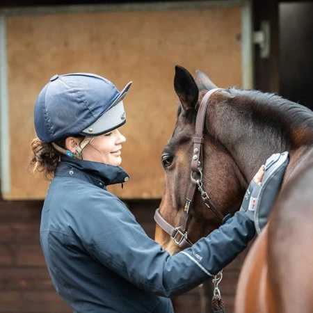 Equilibrium Massage Mitt Hotspot - Image 2